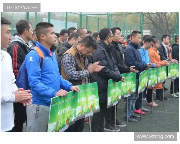 江夏区足球代表队荣誉征程与未来发展展望 江夏区足球代表队荣誉征程与未来发展展望