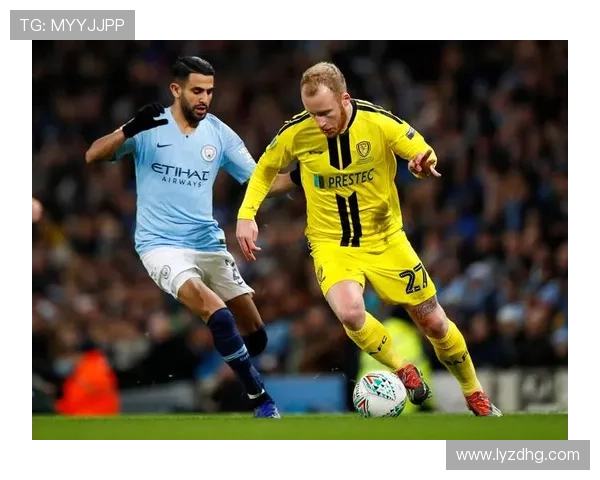 布莱克浦足球俱乐部最新动态:球队表现回升 备战新赛季迎接挑战