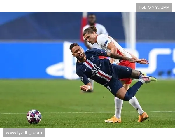 探索法国蔚蓝海岸之光从尼斯俱乐部看欧洲足球的激情与浪漫