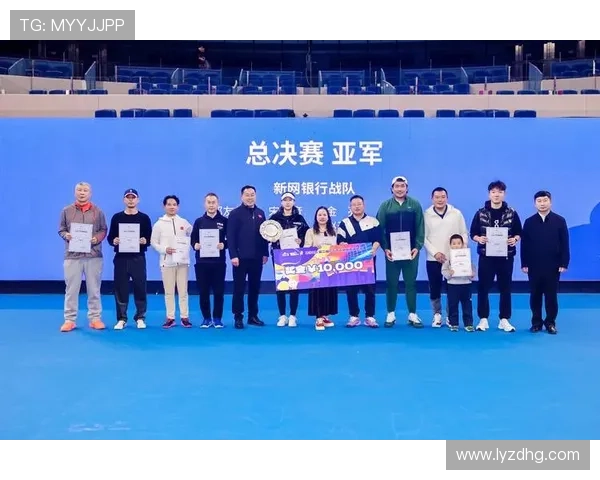 2025年网球赛季大幕开启 选手们蓄势待发挑战各大赛事荣耀