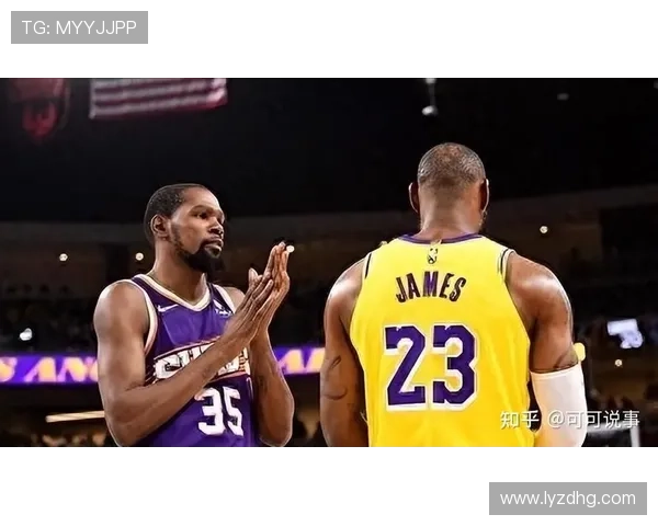 NBA最新动态:詹姆斯领衔湖人击败勇士赢得季前赛首场胜利杜兰特复出表现抢眼 NBA最新动态:詹姆斯领衔湖人击败勇士赢得季前赛首场胜利杜兰特复出表现抢眼